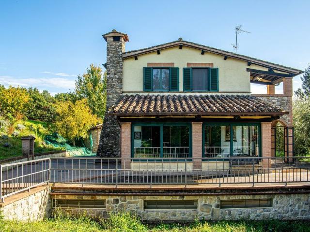 Casa in vendita a Umbertide, Umbria