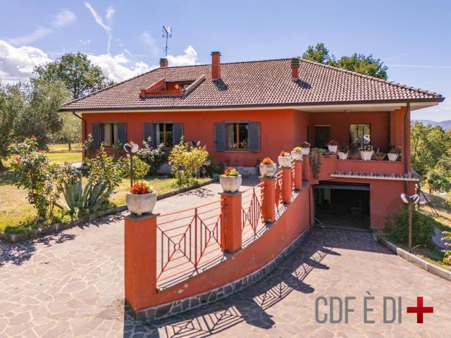Casa in vendita a Pantana, Rocca Sinibalda