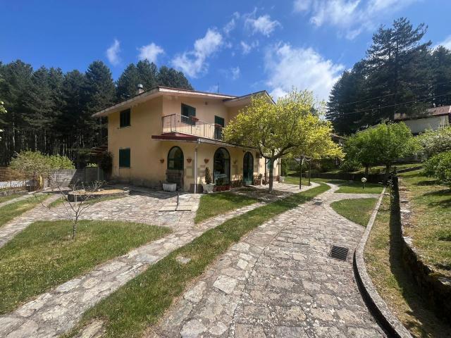 Casa in vendita a Calabria, Catanzaro
