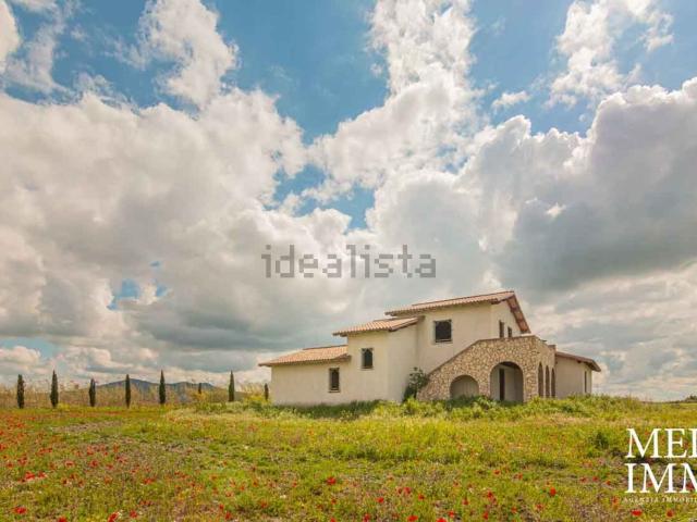 Casa in vendita a Canino, Lazio