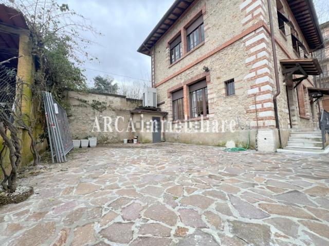 Casa in vendita a Tonfano, Toscana