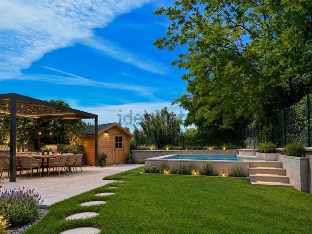 Casa in vendita a Servola-Chiarbola-Valmaura-Borgo San Sergio, Villa Opicina