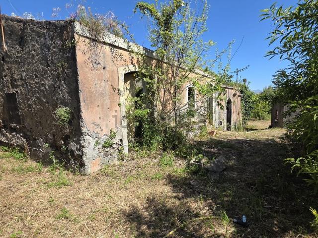Casa in vendita a Giarre, Sicilia
