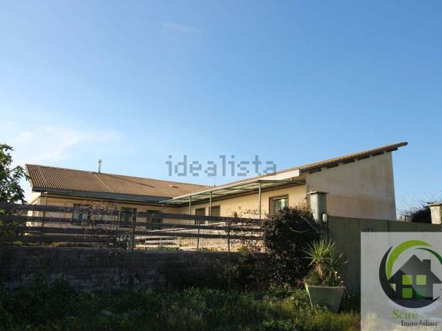 Casa in vendita a Militello In Val Di Catania, Sicilia