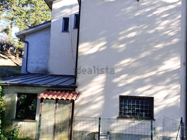 Casa in vendita a Varese Ligure, Liguria