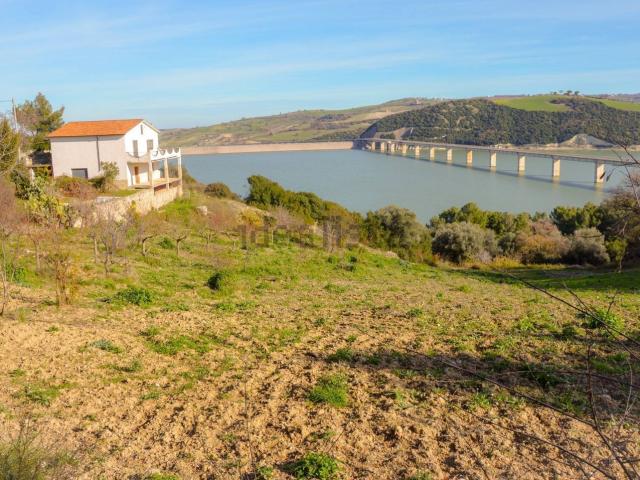 Casa in vendita a Guardialfiera, Molise