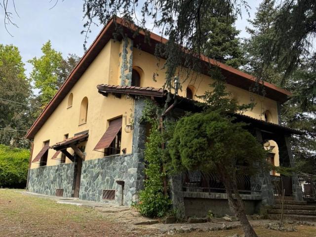 Casa in vendita a Regione Miragne, Rivalta Bormida