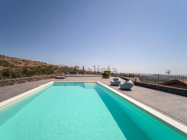 Casa in vendita a Taormina, Sicilia