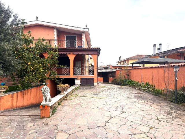 Casa in vendita a Municipio Roma VI, Roma Capitale