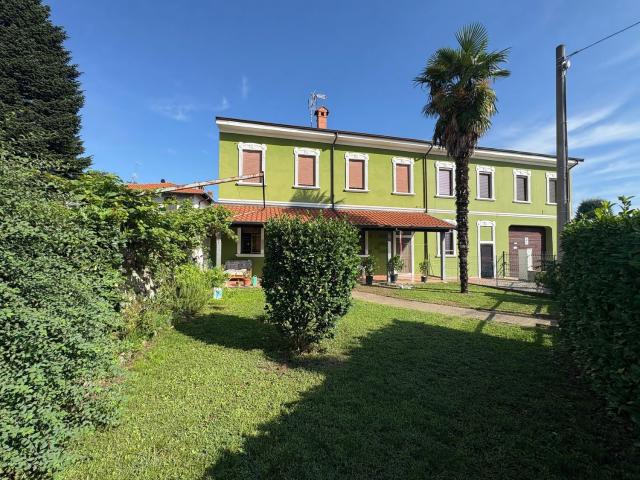 Casa in vendita a Mesero, Lombardia