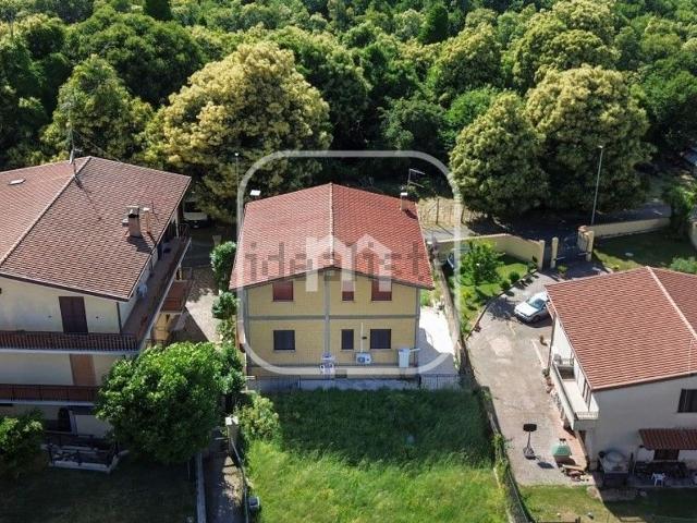 Casa in vendita a Roma Capitale, Lazio