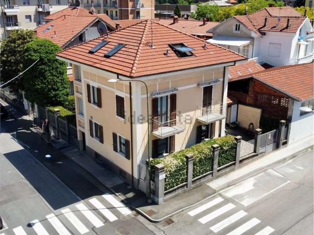 Casa in vendita a Piemonte, Torino