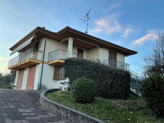 Casa in vendita a Piemonte, Novara