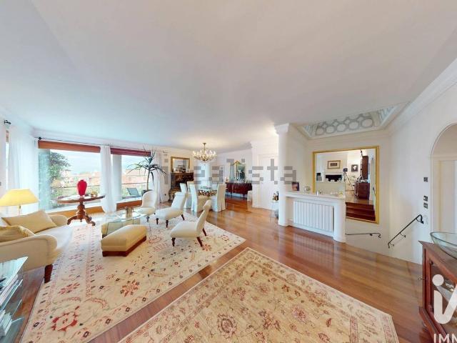 Casa in vendita a Desenzano Del Garda, Lombardia