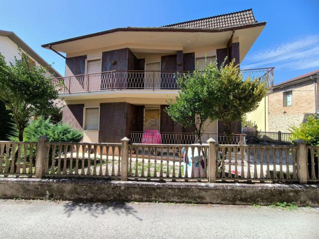 Casa in vendita a Torrale, Montereale