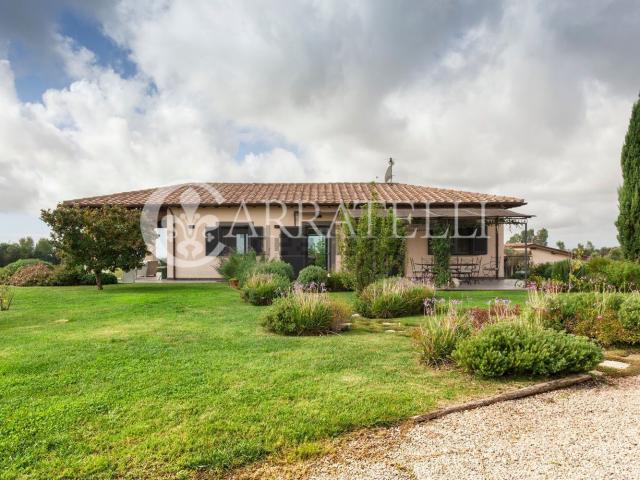 Casa in vendita a Montalto Di Castro, Lazio
