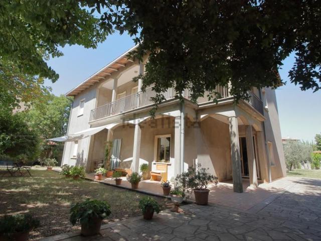 Casa in vendita a Guardea, Umbria