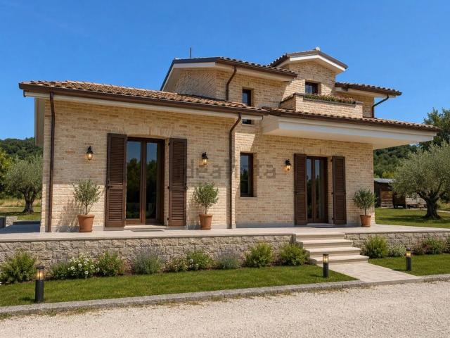 Casa in vendita a Marche, Macerata