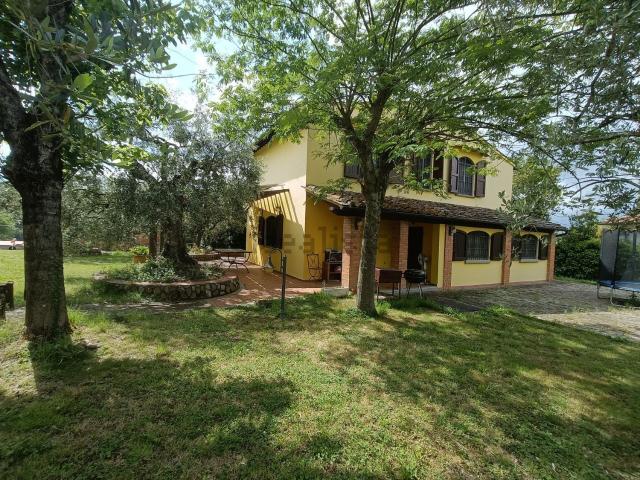 Casa in vendita a Lastra A Signa, Toscana