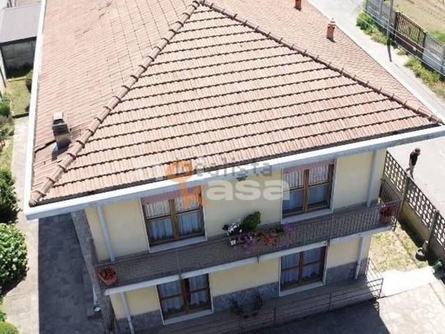 Casa in vendita a Vanzaghello, Lombardia