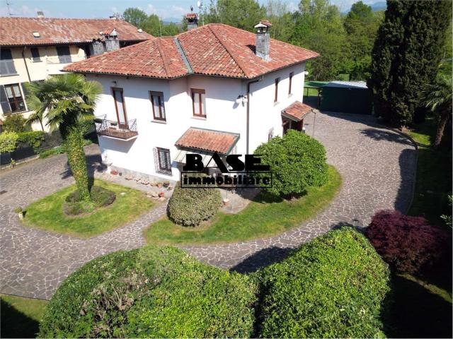 Casa in vendita a Casnate, Casnate