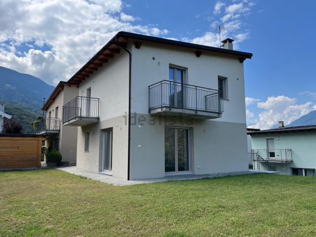 Casa in vendita a Albosaggia, Lombardia