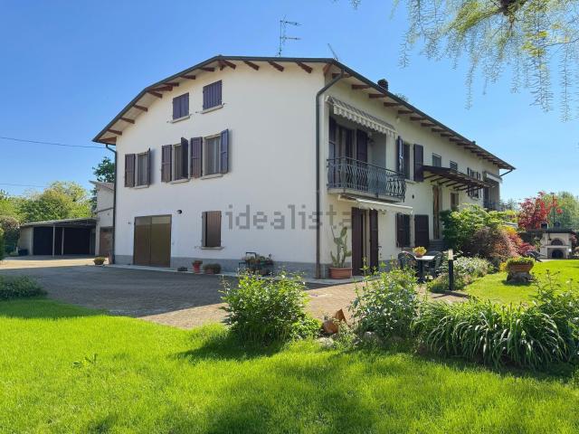 Casa in vendita a Val d’Enza, Re