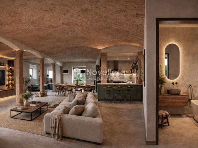 Casa in vendita a Pianura Reggiana, Re