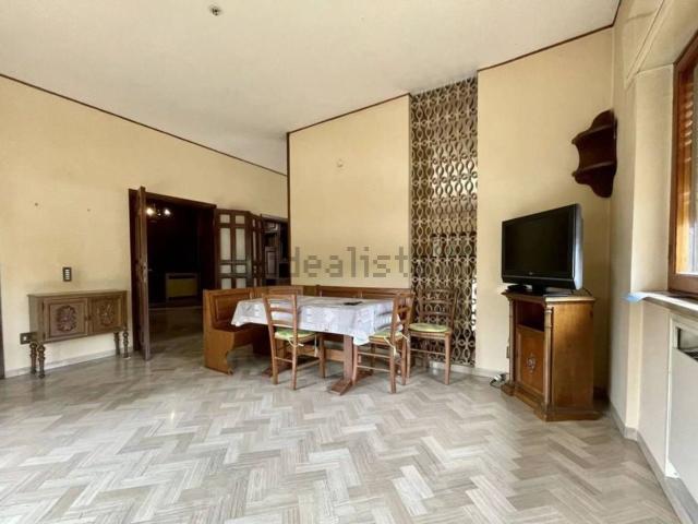 Casa in vendita a Locate Bergamasco, Ponte San Pietro