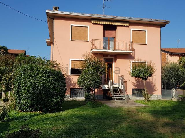 Casa in vendita a Piemonte, Novara