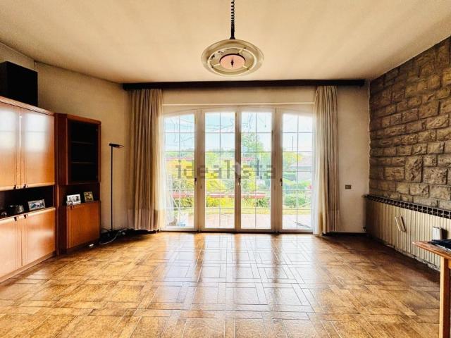 Casa in vendita a Socco, Fino Mornasco
