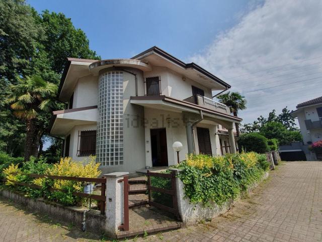 Casa in vendita a Seguro, Settimo Milanese