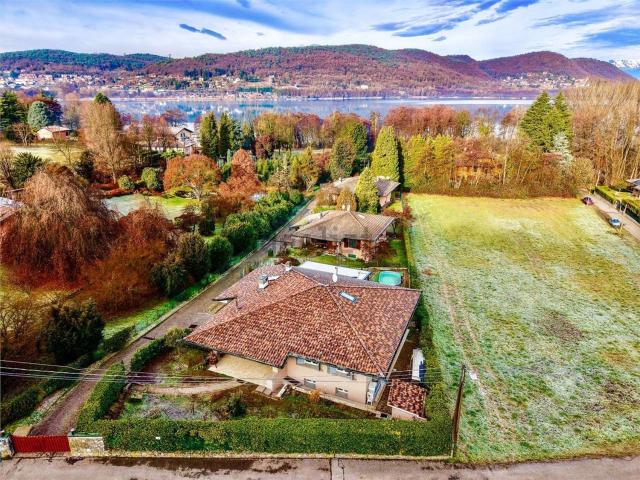 Casa in vendita a Vergiate, Lombardia