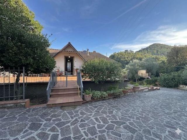 Casa in vendita a La Tignamica, Vaiano