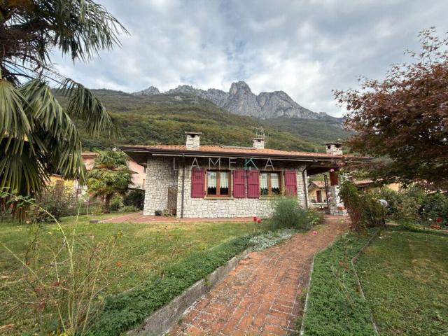 Casa in vendita a Gorzone, Darfo Boario Terme