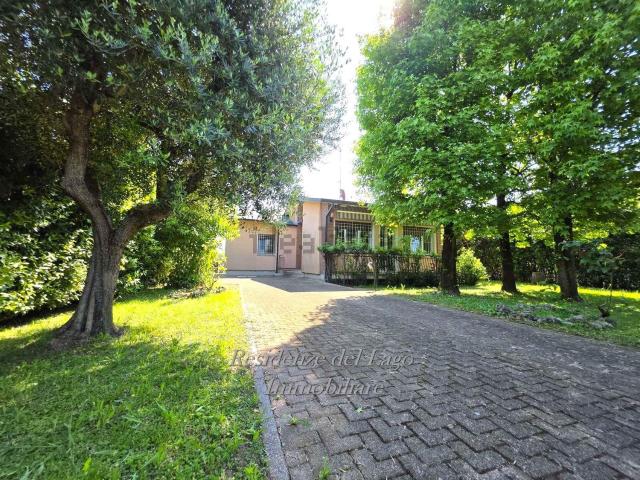 Casa in vendita a Peschiera Del Garda, Veneto