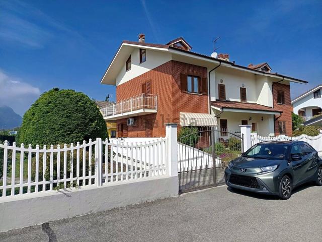 Casa in vendita a Grangia, Avigliana