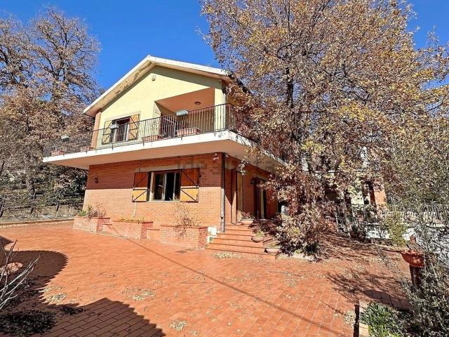 Casa in vendita a Tarderia, Pedara