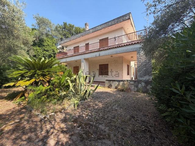Casa in vendita a Castagneto, Cava de' Tirreni