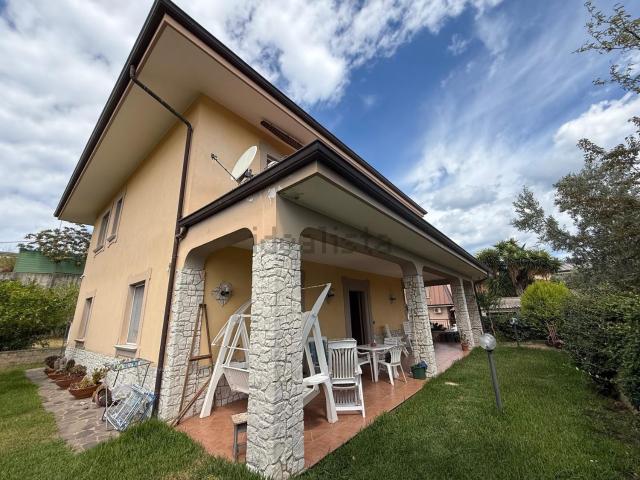 Casa in vendita a Siano, Calabria