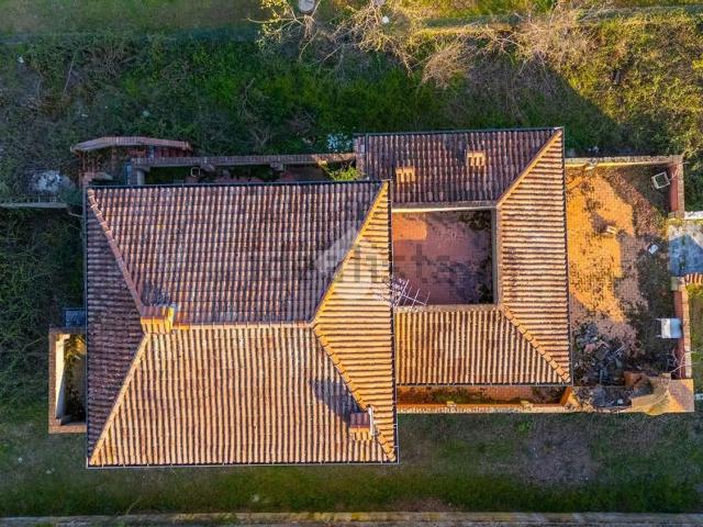 Casa in vendita a Lesignano De' Bagni, Reggio Emilia