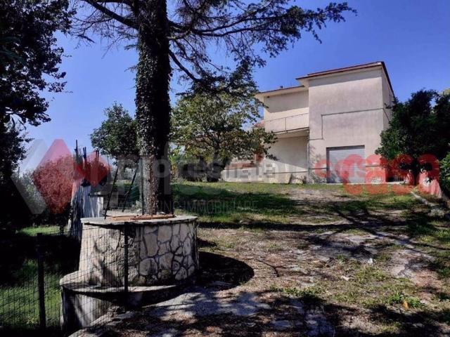 Casa in vendita a Cervaro, Lazio