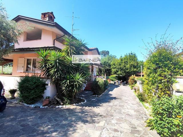 Casa in vendita a Massarosa, Toscana