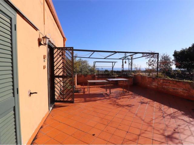 Casa in vendita a Santa Venerina, Sicilia