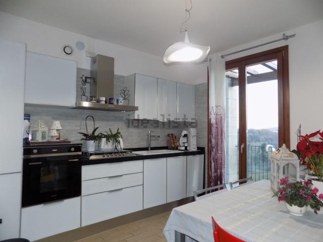 Casa in vendita a Almenno San Salvatore, Lombardia
