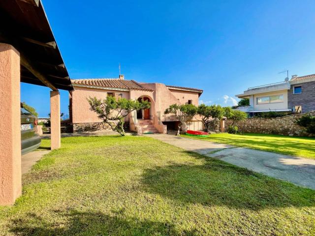 Casa in vendita a Baia Caddinas, Golfo Aranci