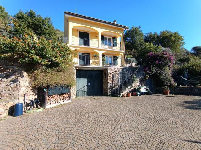 Casa in vendita a Rusca, Albisola Capo