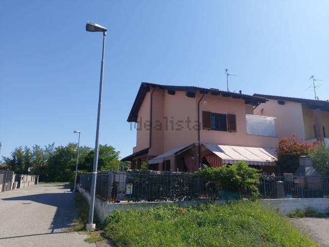 Casa in vendita a Piemonte, Vercelli