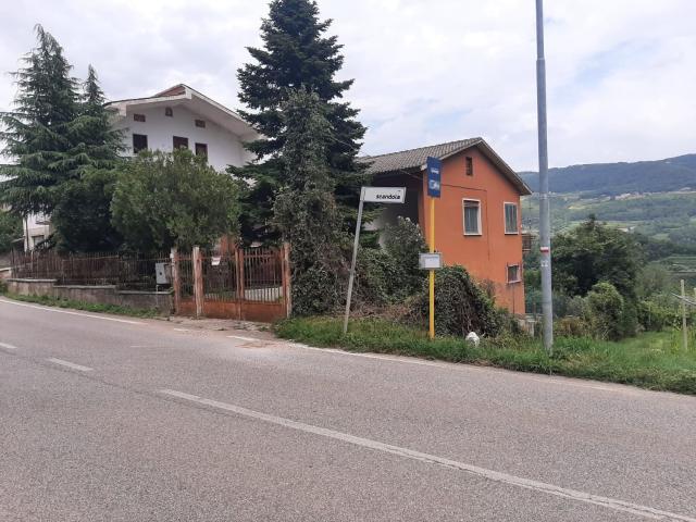 Casa in vendita a Negrar, Veneto