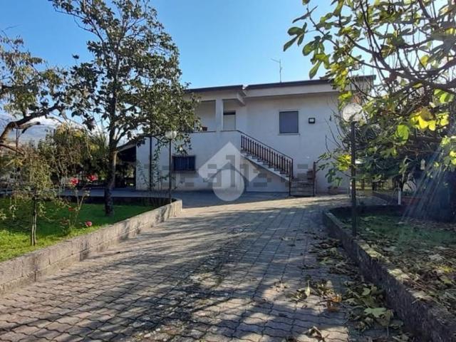 Casa in vendita a Alatri, Lazio